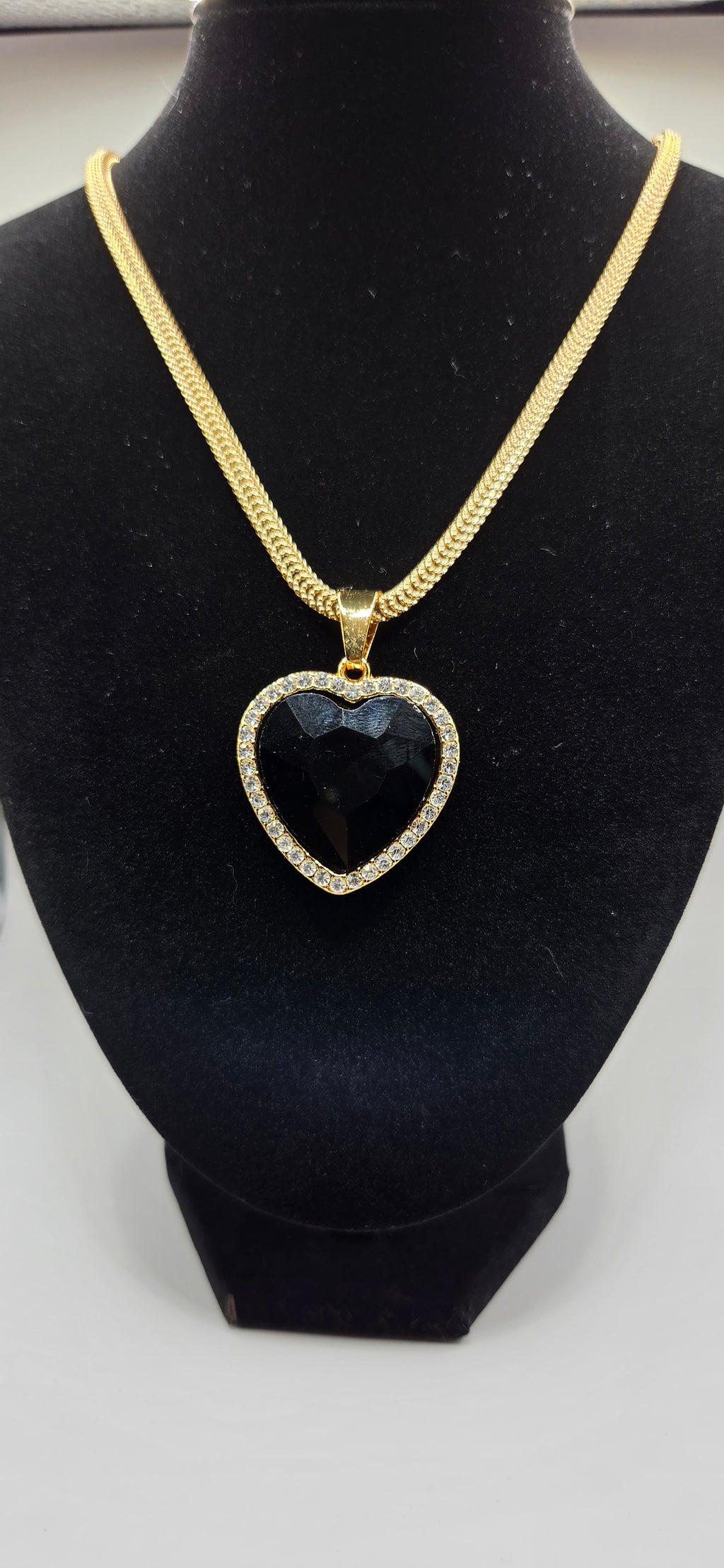 24 inch chain with a iced out heart pendant 2 ways