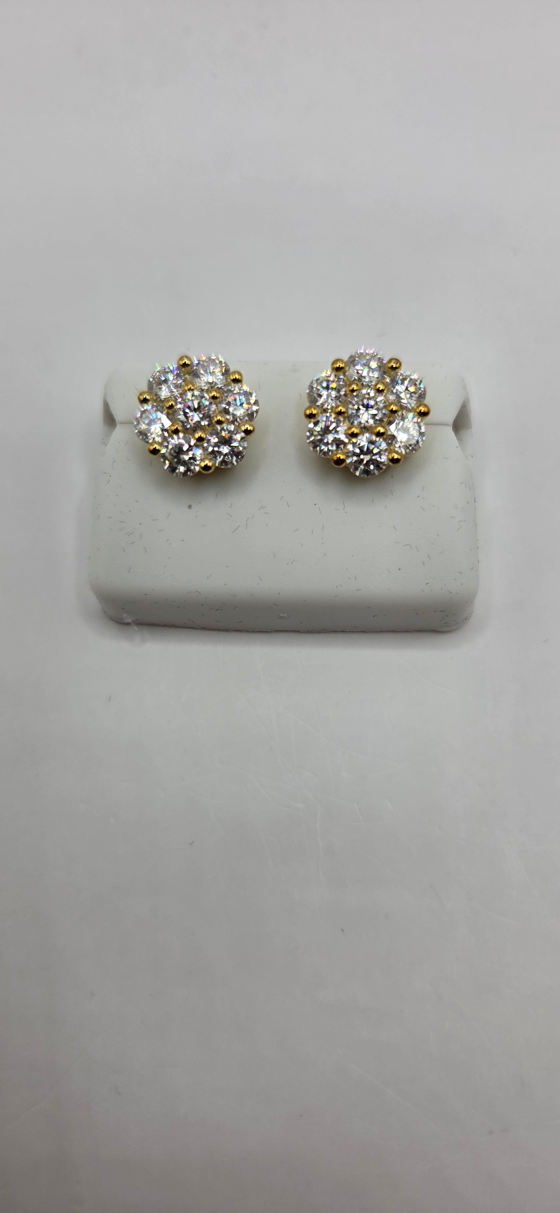 925 silver with 1.50CTW Moissanite earrings