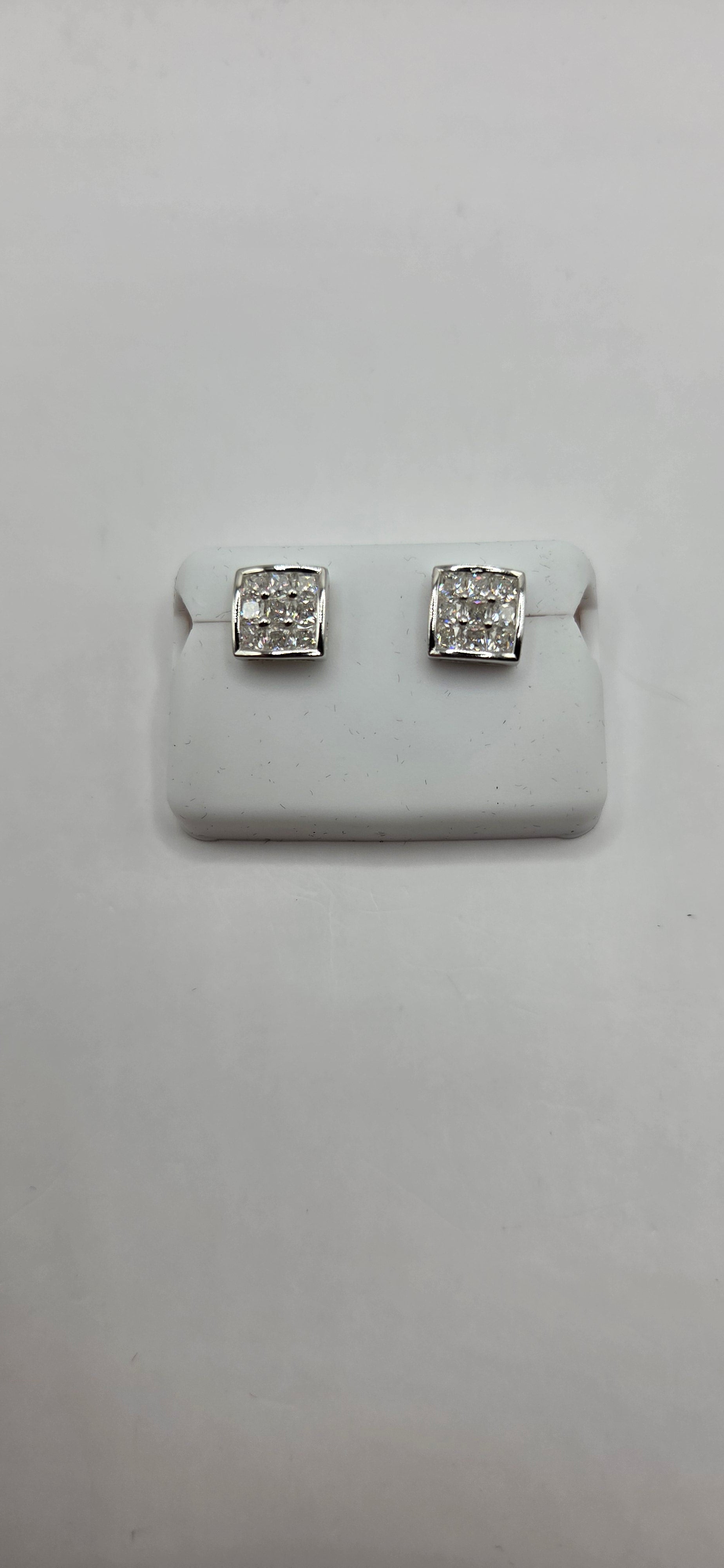 925 silver with 1.00ctw Moissanite square earrings