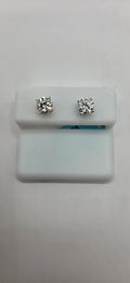 925 silver with 1.60ctw Moissanite earrings